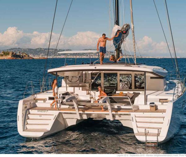 Lagoon-52S8 Lagoon-52S8